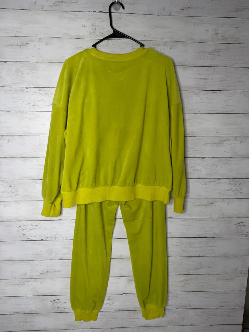The Grinch x Justice Velour Velvet Pajama Loungewear Set Christmas Sequins XL